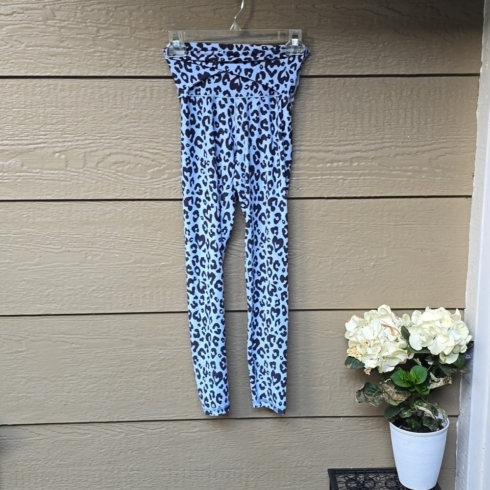 OFFLINE By Aerie Real Me High Waisted Twist Legging S Blue 7/8 length